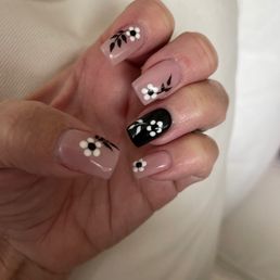 Nails by Jessica! She's absolutely amazing! Nails by Jessica! She's absolutely amazing!