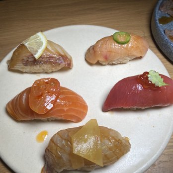 Gi-Jin - Nigiri plate - Sushi Bars Near Me - Pittsburgh, Pennsylvania Gi-Jin - Nigiri plate - Sushi Bars Near Me - Pittsburgh, Pennsylvania