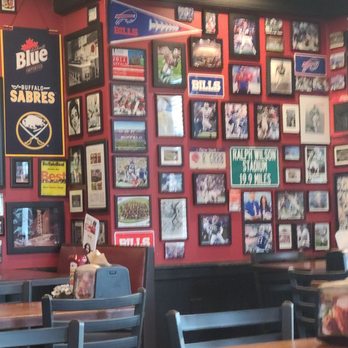 Anchor Bar - Inside of anchor bar - Chicken Wings Near Me - Williamsville, New York