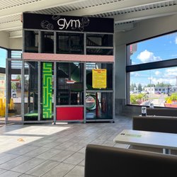 McDonald's - McDonalds Play area on Plainfield avenue NE
