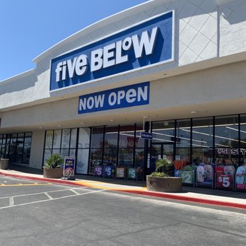 Five Below 16 Photos Discount Store 2540 E Desert Inn Rd Las Vegas Nv Phone Number Yelp