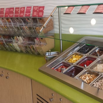 Menchie's Frozen Yogurt - a variety of frozen yogurts - Ice Cream & Frozen Yogurt Near Me - Des Moines, Iowa Menchie's Frozen Yogurt - a variety of frozen yogurts - Ice Cream & Frozen Yogurt Near Me - Des Moines, Iowa