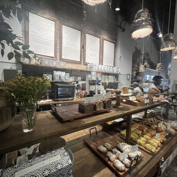 maman - Inside - French Near Me - New York, New York maman - Inside - French Near Me - New York, New York