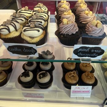 Batter ‘N Icing - Cupcakes Near Me - Pleasant Hill, California