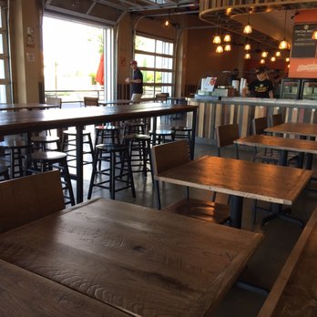 Zzaam! Fresh Korean Grill & Kokee Tea - Front eating area - Korean Near Me - Colonial Heights, Virginia