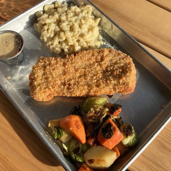 Gemüt Biergarten - Pork schnitzel - Beer Gardens Near Me - Columbus, Ohio