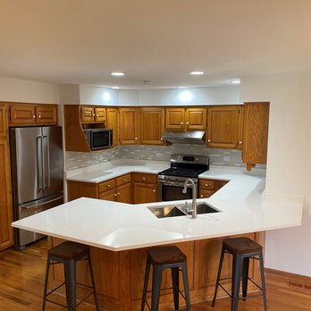 Granite Radiance - Fantastic job, Very satisfied, Only one seam in this pic. Its on the right by the wall - Cabinetry Near Me - Plainfield, Illinois