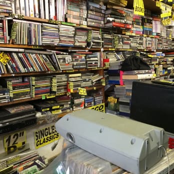 Backtracks Music+Games - Vinyl Records Near Me - Edinburgh, EDH