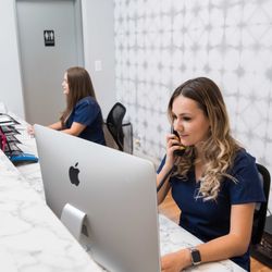 Walk in Clinic NY - Front desk team