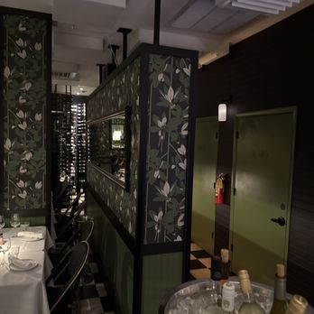 Costa Med Bistro + Wine - Inside - Italian Near Me - Key Biscayne, Florida