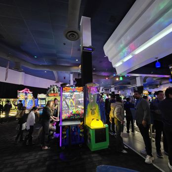 Dave & Buster's Irvine - American Near Me - Irvine, California