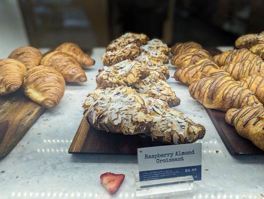 Paris Baguette by null