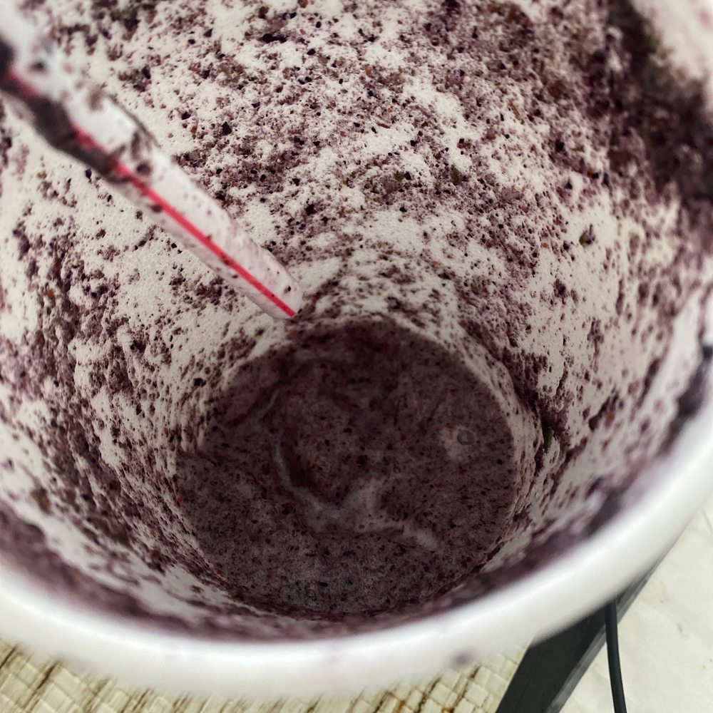 RENEW Smoothies & Salads - 1/3 just ice - Juice Bars & Smoothies Near Me - Lauderhill, Florida