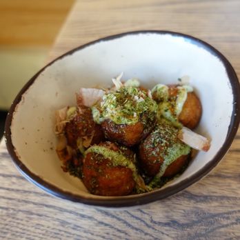 Momonoki - Classic Takoyaki - Cafes Near Me - Atlanta, Georgia