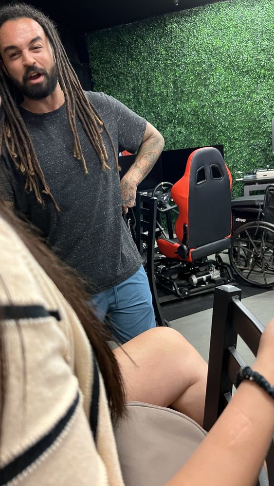 GOBLETS & GROWLERS Updated August 2024 27 Photos & 10 Reviews