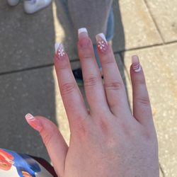 Azalea Nails & Spa - Didn't clean or prep nails at all.