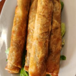 Black Sea Grill - Deep fried beef rolls (Börek)