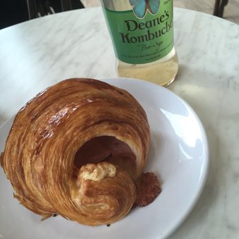 Black Walnut Bakery - Ham and guyere croissant and Kambucha - Bakeries Near Me - Minneapolis, Minnesota