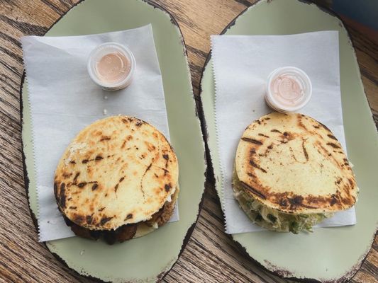 Arepas Pues by null