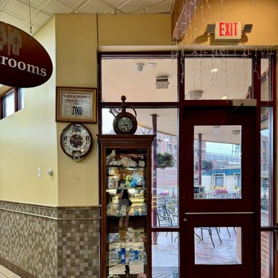 Shatila Bakery by null