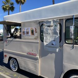 Costa Mesa Certified Farmer's Market - Coffee truck in the middle of the market