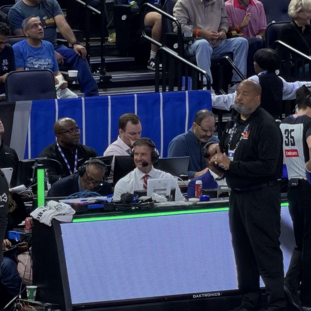 Kia Center - Scorers table with media - Stadiums & Arenas Near Me - Orlando, Florida Kia Center - Scorers table with media - Stadiums & Arenas Near Me - Orlando, Florida