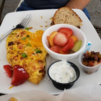 Silver Diner - California Omlette w/side of Fruit - Diners Near Me - Falls Church, Virginia Silver Diner - California Omlette w/side of Fruit - Diners Near Me - Falls Church, Virginia