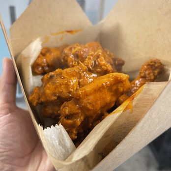 Fukin Wings - Buffalo wings - Chicken Wings Near Me - Miami, Florida