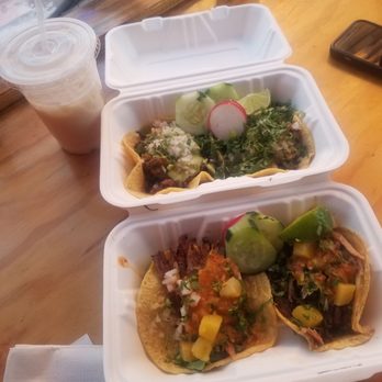 Taqueria al Pastor - Top: carne asada tacos Bottom: al pastor - Tacos Near Me - Brooklyn, New York Taqueria al Pastor - Top: carne asada tacos Bottom: al pastor - Tacos Near Me - Brooklyn, New York