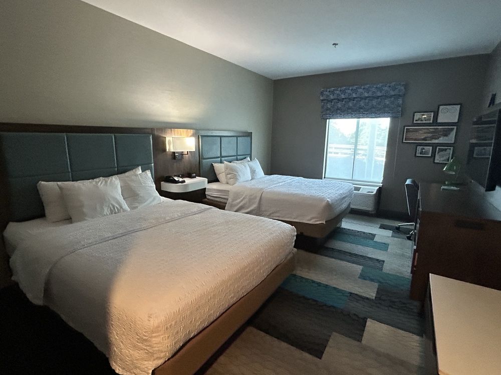 Hampton Inn & Suites Southport