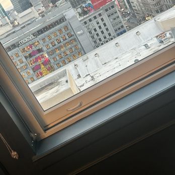 Beacon Grand A Union Square Hotel - Our window view!! Macys stayed lit all night. It was amazing to look at all night. - Hotels Near Me - San Francisco, California Beacon Grand A Union Square Hotel - Our window view!! Macys stayed lit all night. It was amazing to look at all night. - Hotels Near Me - San Francisco, California