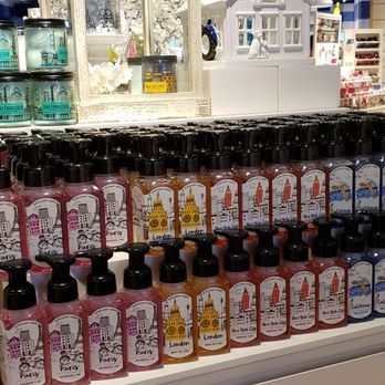 Bath & Body Works - Cosmetics & Beauty Supply Near Me - Honolulu, Hawaii Bath & Body Works - Cosmetics & Beauty Supply Near Me - Honolulu, Hawaii