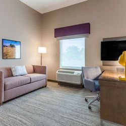 Hampton Inn & Suites Guymon - Guest room