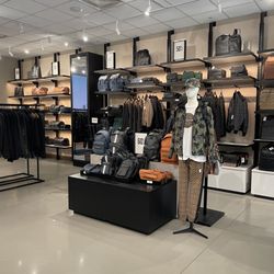 Coach - Inside