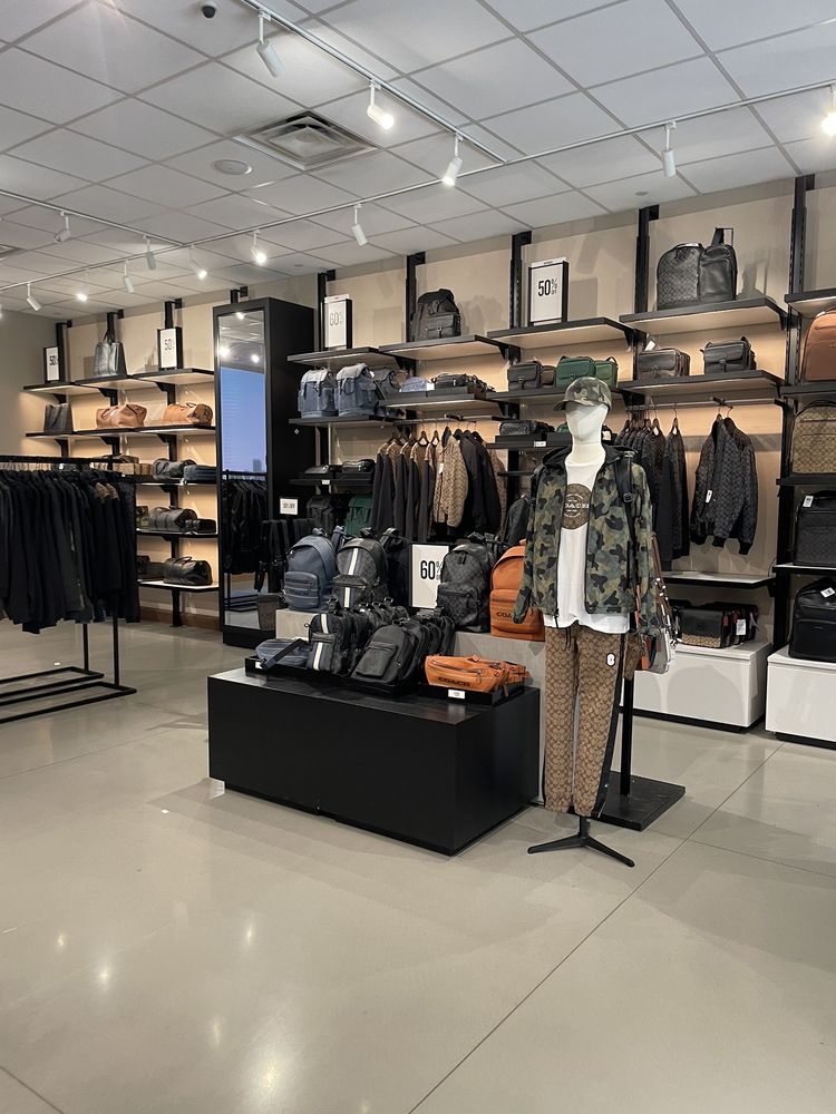 COACH Updated September 2024 103 Photos & 123 Reviews 2774