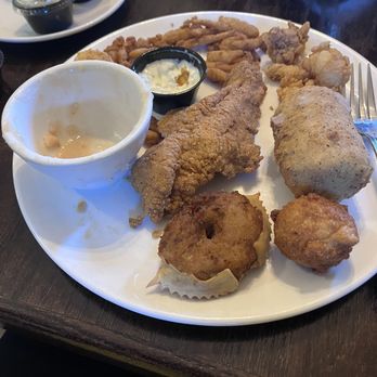 Catfish House - Sampler platter with fried corn, clams, catfish, and crab! - Seafood Near Me - Clarksville, Tennessee Catfish House - Sampler platter with fried corn, clams, catfish, and crab! - Seafood Near Me - Clarksville, Tennessee