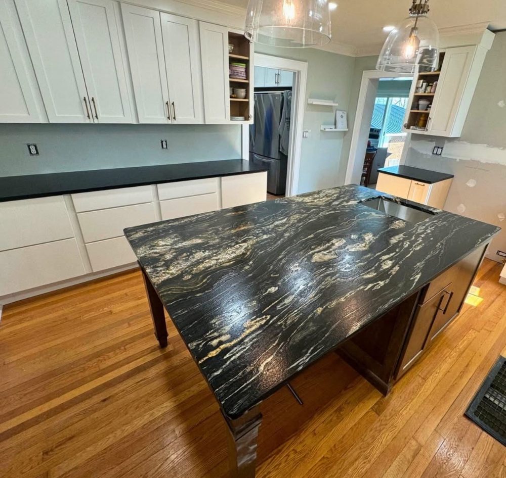 Lavish Designs - countertop fabricator in Bellevue, KY