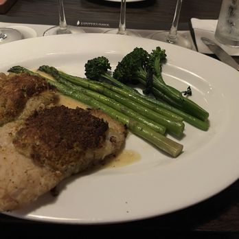 Cooper’s Hawk Winery & Restaurant - Pistachio Pistachio-Crusted Grouper - American Near Me - Jacksonville, Florida
