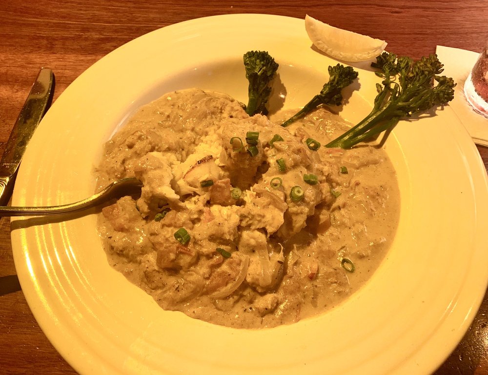 Order KINGSTON CRAB CURRY food online from Hula's Island Grill store, Santa Cruz on bringmethat.com