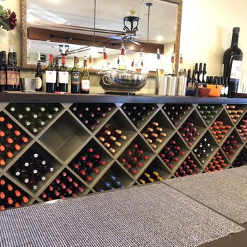 Sutter Home Winery - Wines for tasting - Wineries Near Me - Saint Helena, California Sutter Home Winery - Wines for tasting - Wineries Near Me - Saint Helena, California