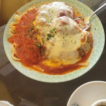 Il limone - veal parmigiana - Pizza Near Me - Liverpool, New York Il limone - veal parmigiana - Pizza Near Me - Liverpool, New York