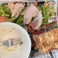 Tiger On The Green - Club with grey turkey meat