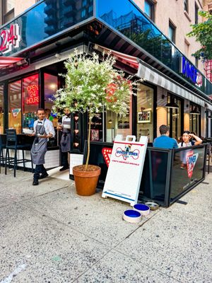 Diner 24 NYC by null