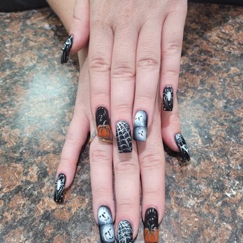 Beautiful Nails - Halloween nails - Nail Salons Near Me - Brentwood, Missouri Beautiful Nails - Halloween nails - Nail Salons Near Me - Brentwood, Missouri