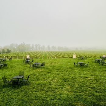 Breaux Vineyards - Wineries Near Me - Purcellville, Virginia Breaux Vineyards - Wineries Near Me - Purcellville, Virginia