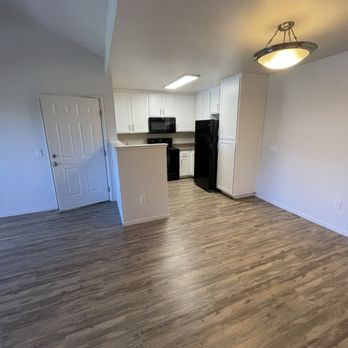 Sharlands Terrace Apartments - Apartments Near Me - Reno, Nevada Sharlands Terrace Apartments - Apartments Near Me - Reno, Nevada