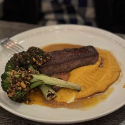 BRAYAN'S STEAK FRITES - steak was cooked perfectly, seared on the outside and pink on the inside BRAYAN'S STEAK FRITES - steak was cooked perfectly, seared on the outside and pink on the inside