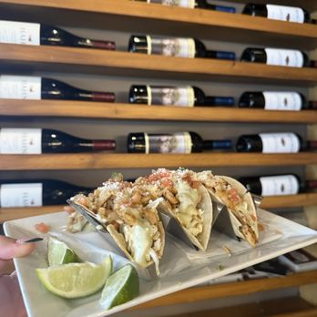 Brewlando Maitland - Chicken Tacos - Breweries Near Me - Maitland, Florida