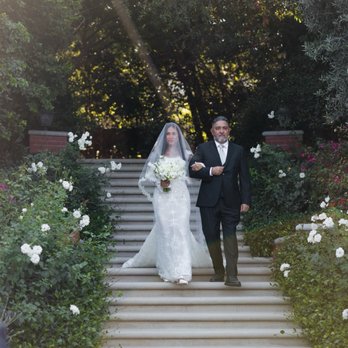 Quail Ranch - Grand stairs for bride - Venues & Event Spaces Near Me - Simi Valley, California