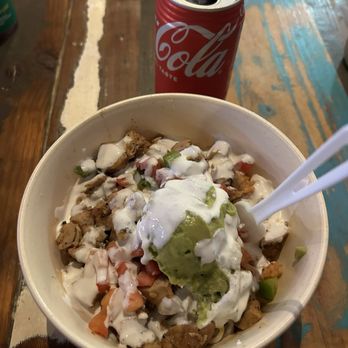Oahu Mexican Grill - My bowl - spanish rice, grilled chicken, cheese, tomato salsa, guacamole, & sour cream - Tex-Mex Near Me - Honolulu, Hawaii Oahu Mexican Grill - My bowl - spanish rice, grilled chicken, cheese, tomato salsa, guacamole, & sour cream - Tex-Mex Near Me - Honolulu, Hawaii